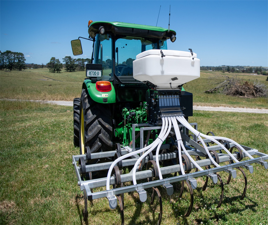 8 Row, 150L Air Seeder Seeding Grass from China manufacturer